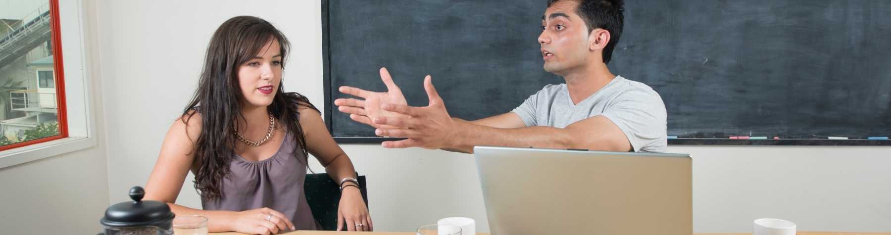 Dealing With Conflicting Roles in the Workplace – What You Need To Know