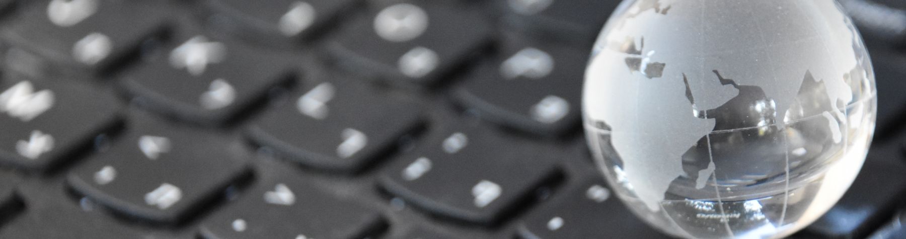 The Challenges of Working With Digital Nomads